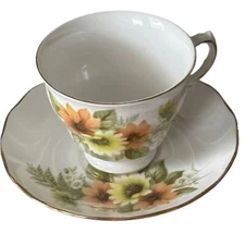 Royal Vale England Sunflower Fine Bone China Gold Trim Cup & Saucer Set #8622