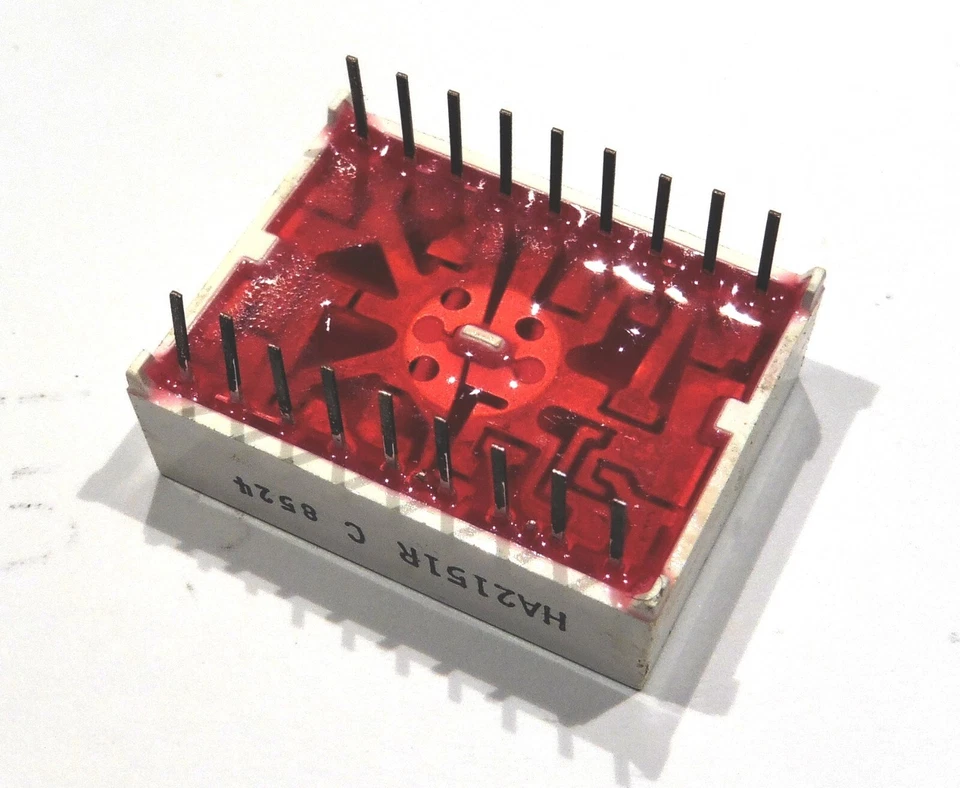 HA2151R - Double Afficheur 7 segments 15mm Rouge anode commune - Photo 3/3