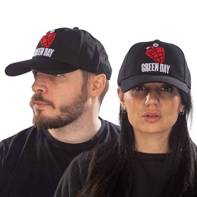 Gucci customizza i loghi del cappellini da baseball americani