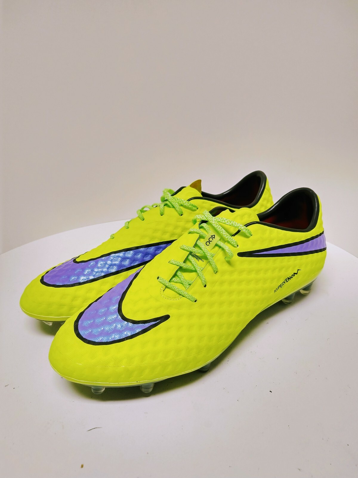 nike hypervenom phantom fg