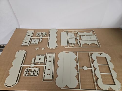 K Walthers 933-2942 Grain Series Head House With Silos HO Scale New - Bild 4 von 4