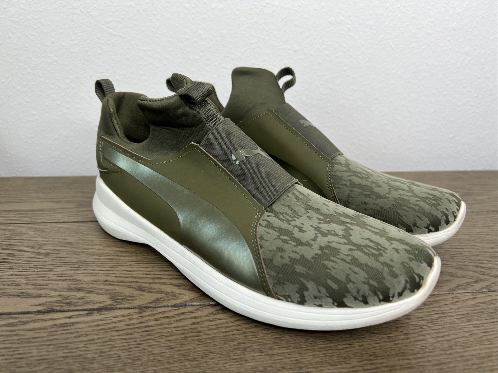 Puma Womans Rebel VR Sneaker Shoes Green 363677-01 Woven Mid Top Slip On 9