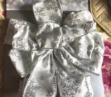 WINTER WONDER COLLECTION - CHRISTMAS TREE TOPPER - NEW