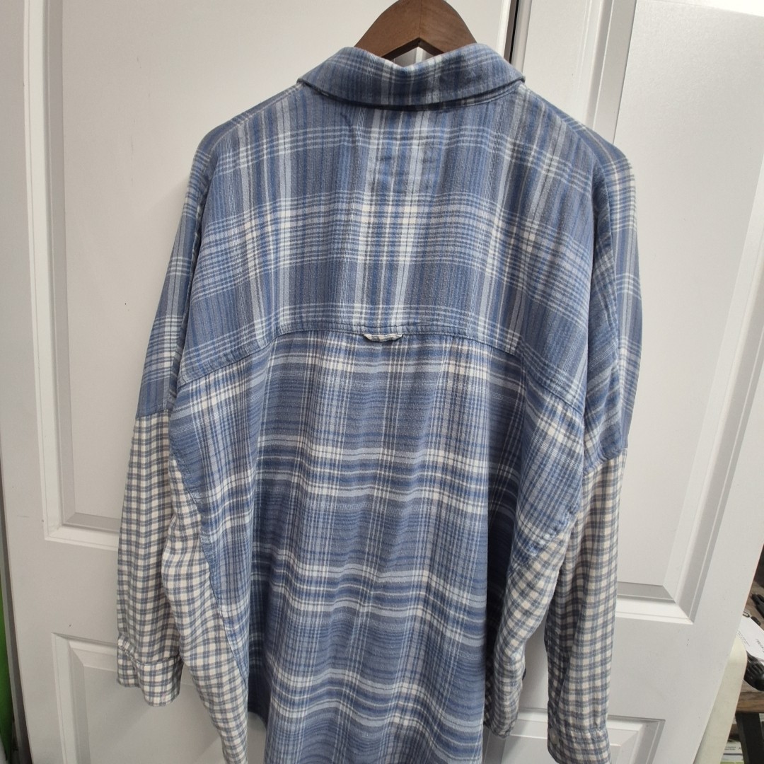 American Eagle Oversized Button Down Collard Flan… - image 10