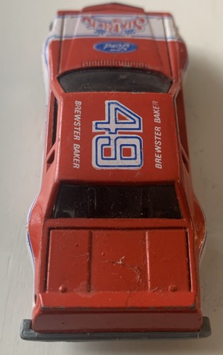 Confezione da sei auto d'epoca Brewster Baker Ford 1982 - Foto 4 di 5