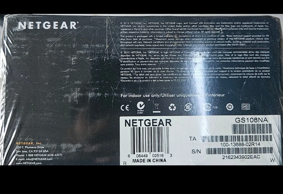 NETGEAR ProSafe 8-Port Gigabit Desktop Switch - Image 3 of 4