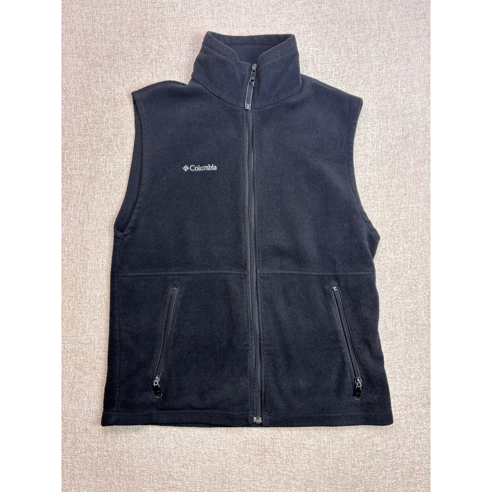 Columbia Mens Black Fleece Full Zip Vest Small Lightweight Outdoor Layer