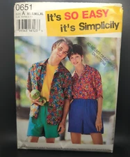 Vintage Simplicity 0651 Size A (XS, S, M, L, XL) Unisex pull-on shorts and shirt