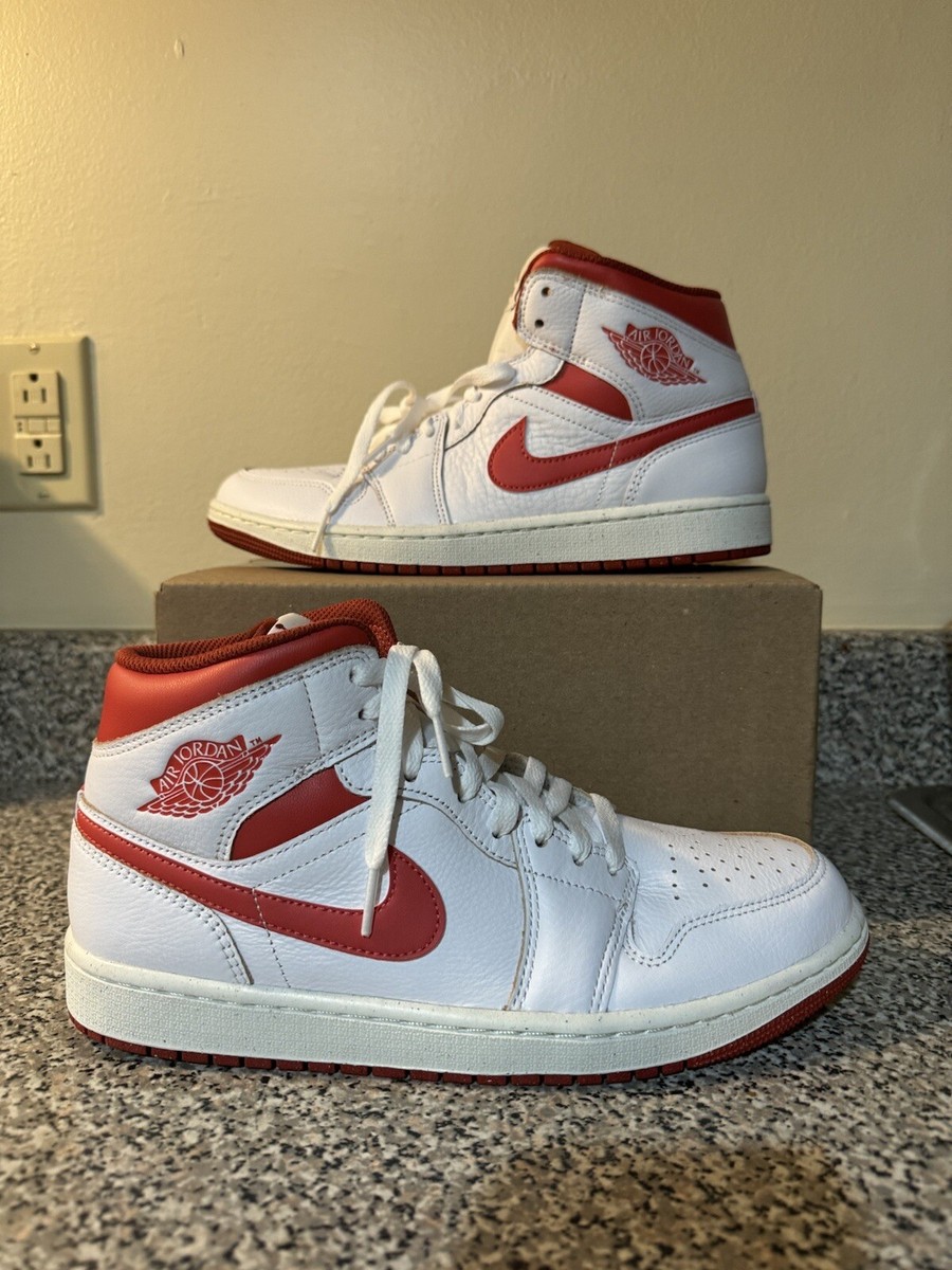 Nike Air Jordan 1 Mid SE Mens Size 9 White Lobster Dune Red  display picture 1