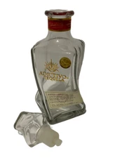 2019 Adictivo 750ml Double Gold Extra Anejo Tequila Bottle Empty Shot top w/stop
