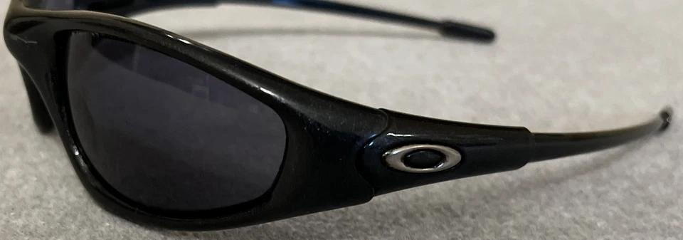 OAKLEY STRAIGHT JACKET 1996 GEN 1, Frame - Midnight, Lens - Black Iridium USA - Image 4 of 4