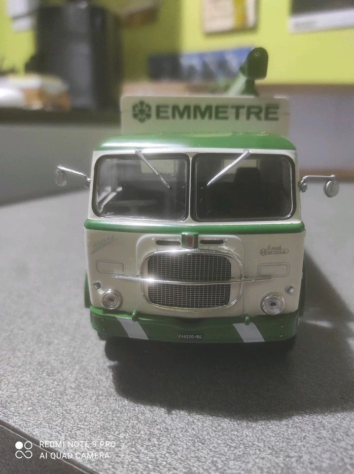 Camion d'epoca scala 1/43 - Immagine 3 di 4