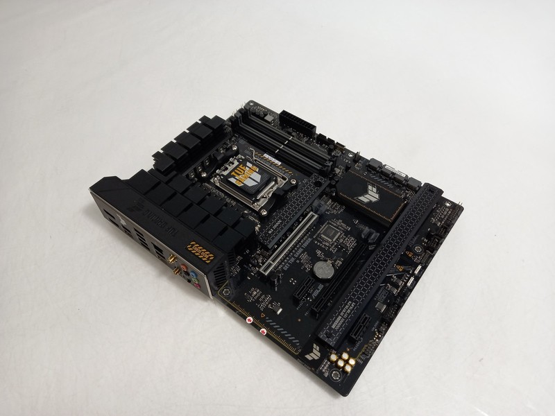 ASUS TUF GAMING B650-PLUS WIFI Socket AM5 DDR5 ATX Motherboard - Faulty