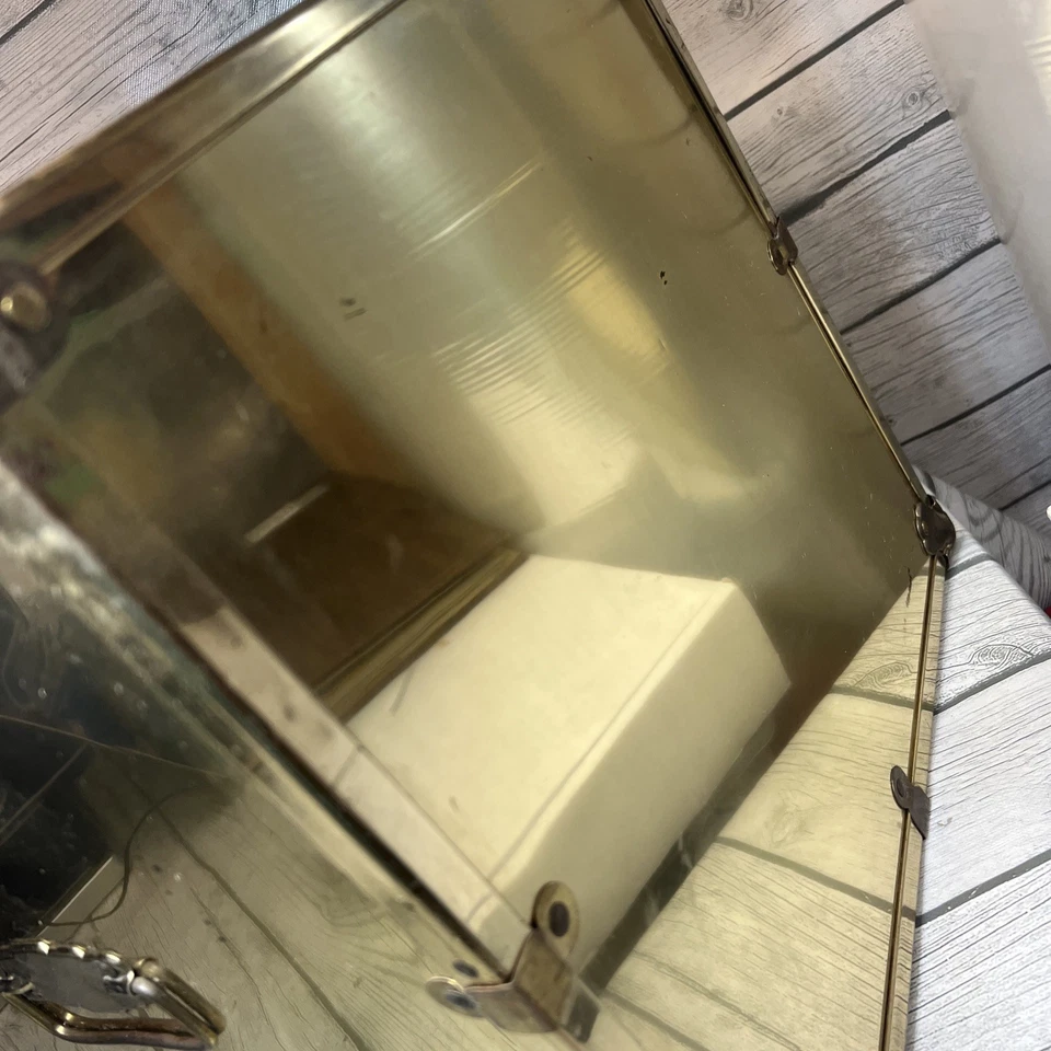 Винтажный латунный золотистый металлический сундук игрушка одеяло Hollywood Regency середины века - Изображение 4 из 4