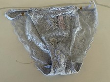 Victoria  s Secret DREAM ANGELS Lace String Bikini Panty Blue Medium NWT