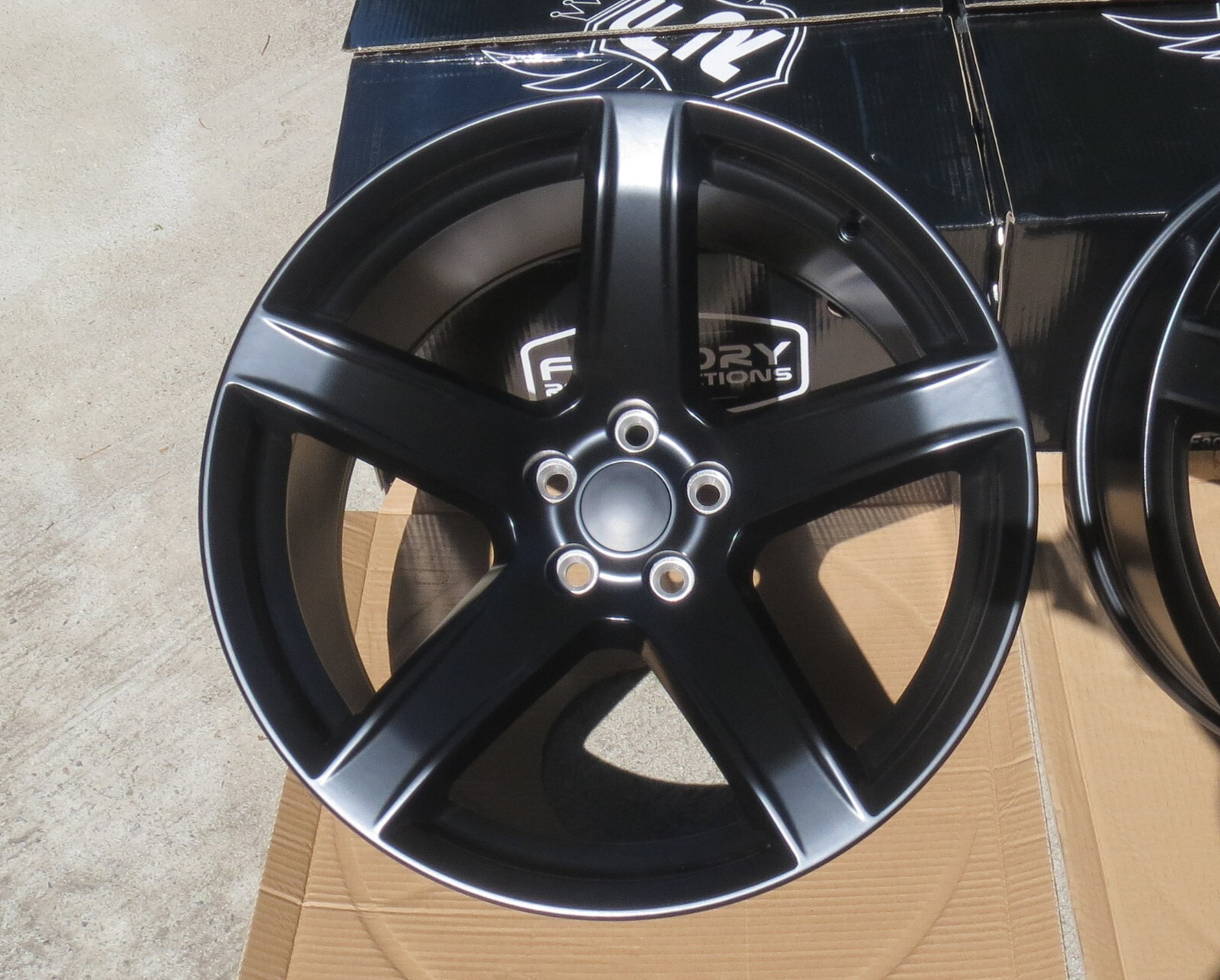 22" FR77 wheels for Dodge Charger Challenger STR8 392 Chrysler 300c