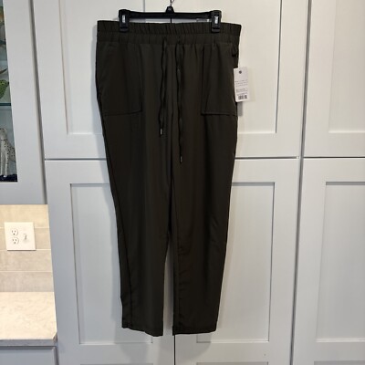 NWT Women s Active Yoga Pants Size L Stretch Relaxed Lightweight Olive Green