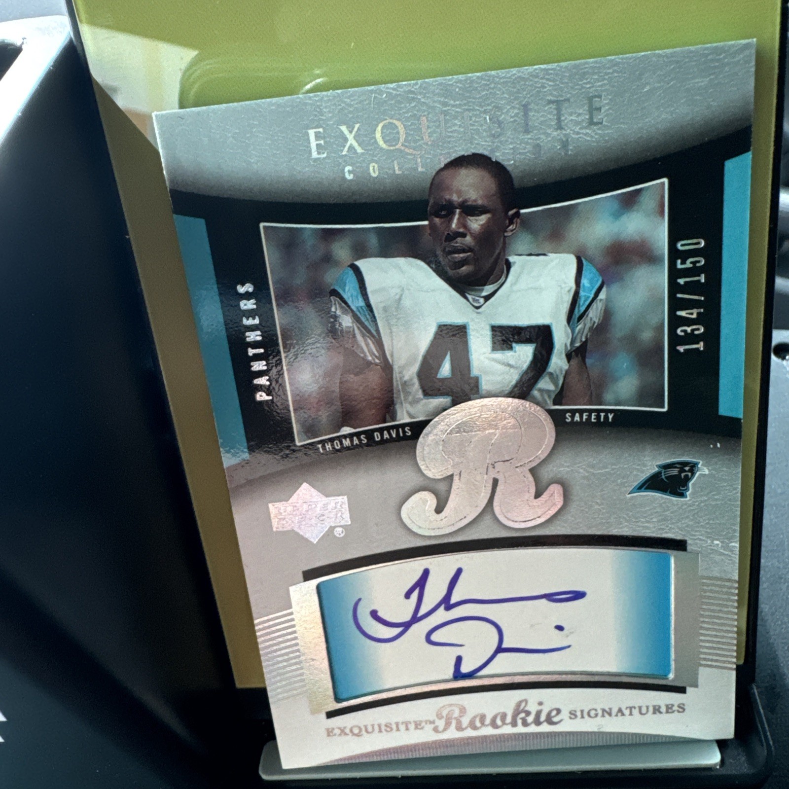 Thomas Davis UD Exquisite Collection #49 Autograph