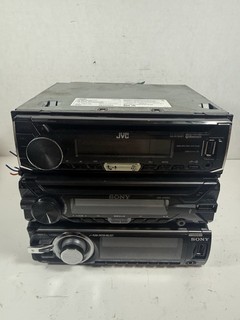 LOT OF 3 CAR STEREOS SONY CDX GT700HD/CDX G1200U & JVC KD R790BT TESTED