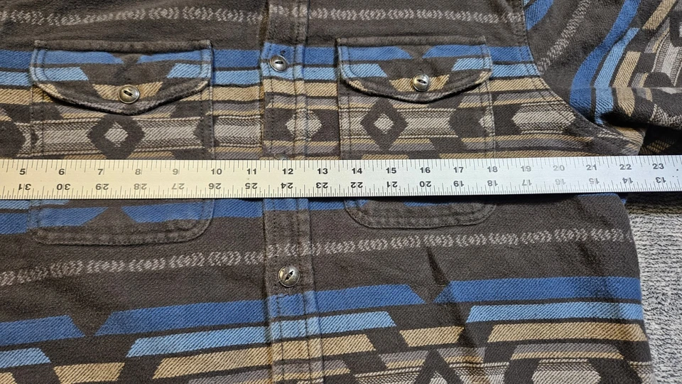 Iron And Resin Klamath Shirt Mens LARGE Tan Flannel Southwestern Aztec Shacket - Image 3 of 4