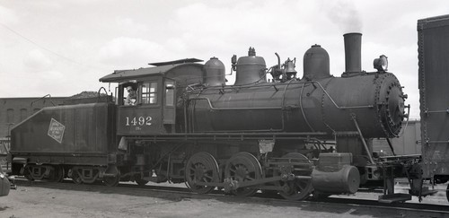 MS ORIG 2x4 B/W NEGATIVE: MILW MILWAUKEE ROAD 0-6-0 #1492 - MINNEAPOLIS MN 1948