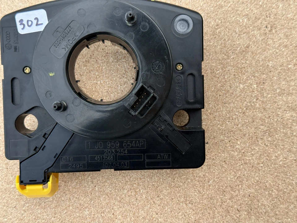 2002-2005 Volkswagen PASSAT CLOCK SPRING OEM 1J0959654AP - Image 2 of 4