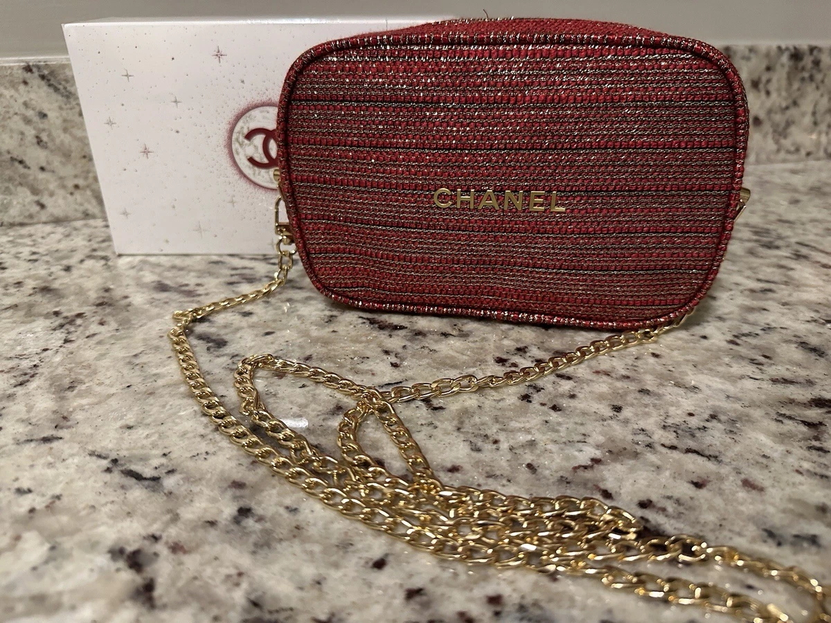 Chanel Cosmetic Bag Holiday 2022