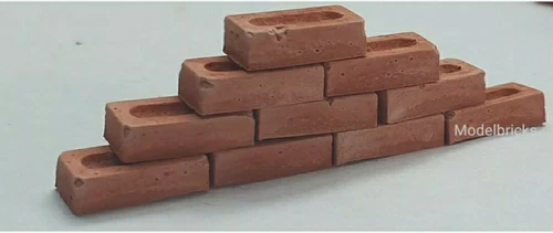 600 1:24th Scale Miniature Dolls House War Gaming Model Railway Bricks