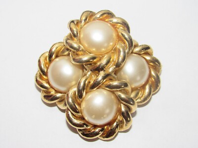 Broches / Clips Créateur Ferrandis Vintage Dorés - Occasion - Bijoux De Chaussures