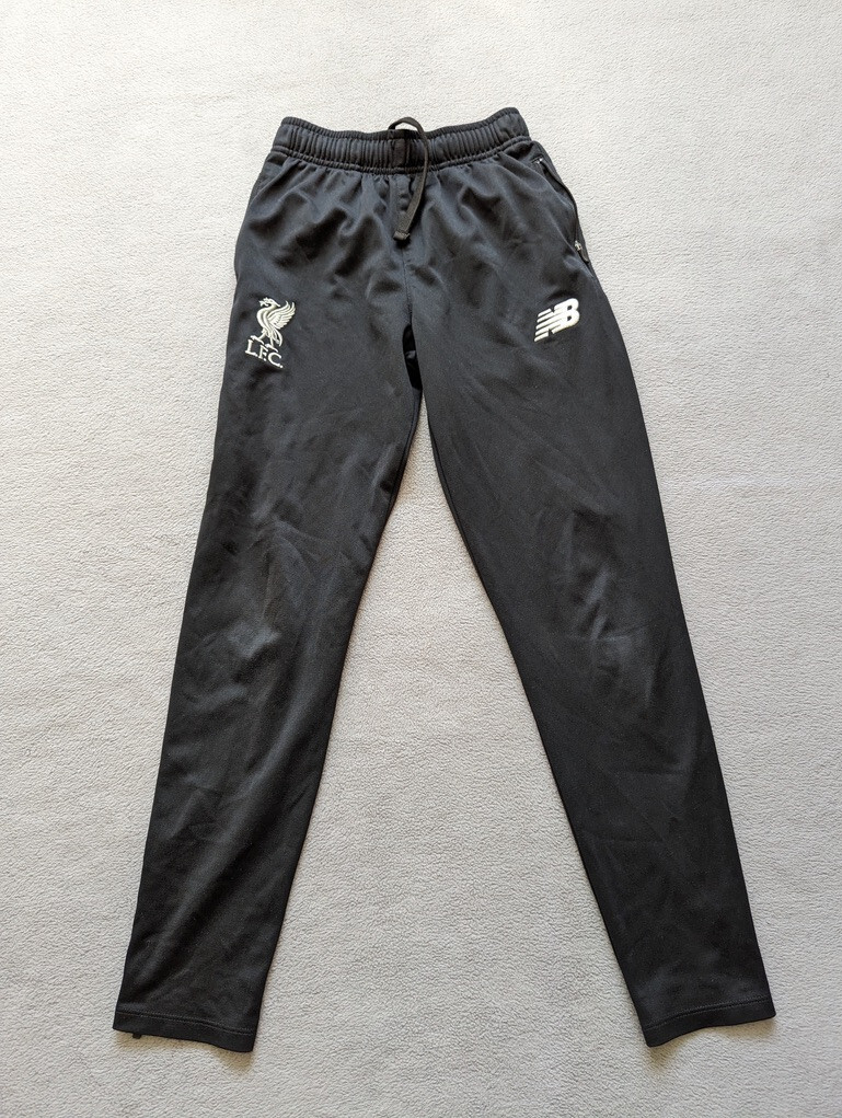 LIVERPOOL NEW BALANCE TRAINING PANTS BOYS BLACK