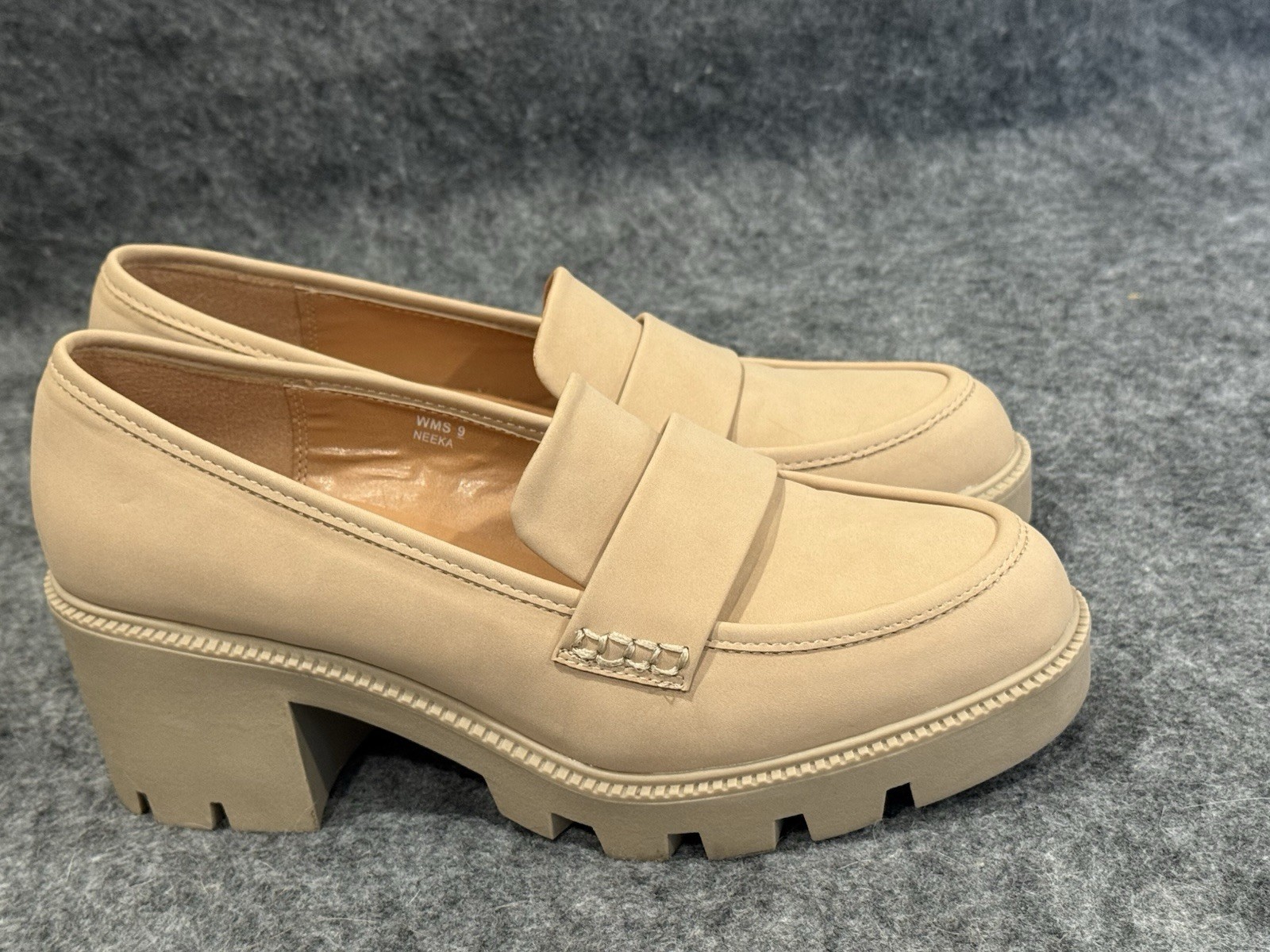 SAOLA Mocassino donna DV by Dolce Vita Neeka taglia 9 beige suola a strappo