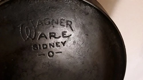 Vintage Wagner Ware Sidney -O- No. 8 1058 I Cast Iron Skillet USA Flat Bottomed