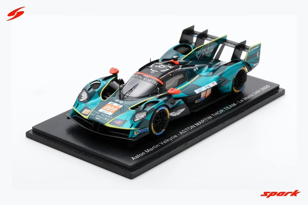 Spark 1:43 Nimrod Aston Martin N° 39 24h LeMans 1983 Mallock / saumon / Earle S0566 modèle