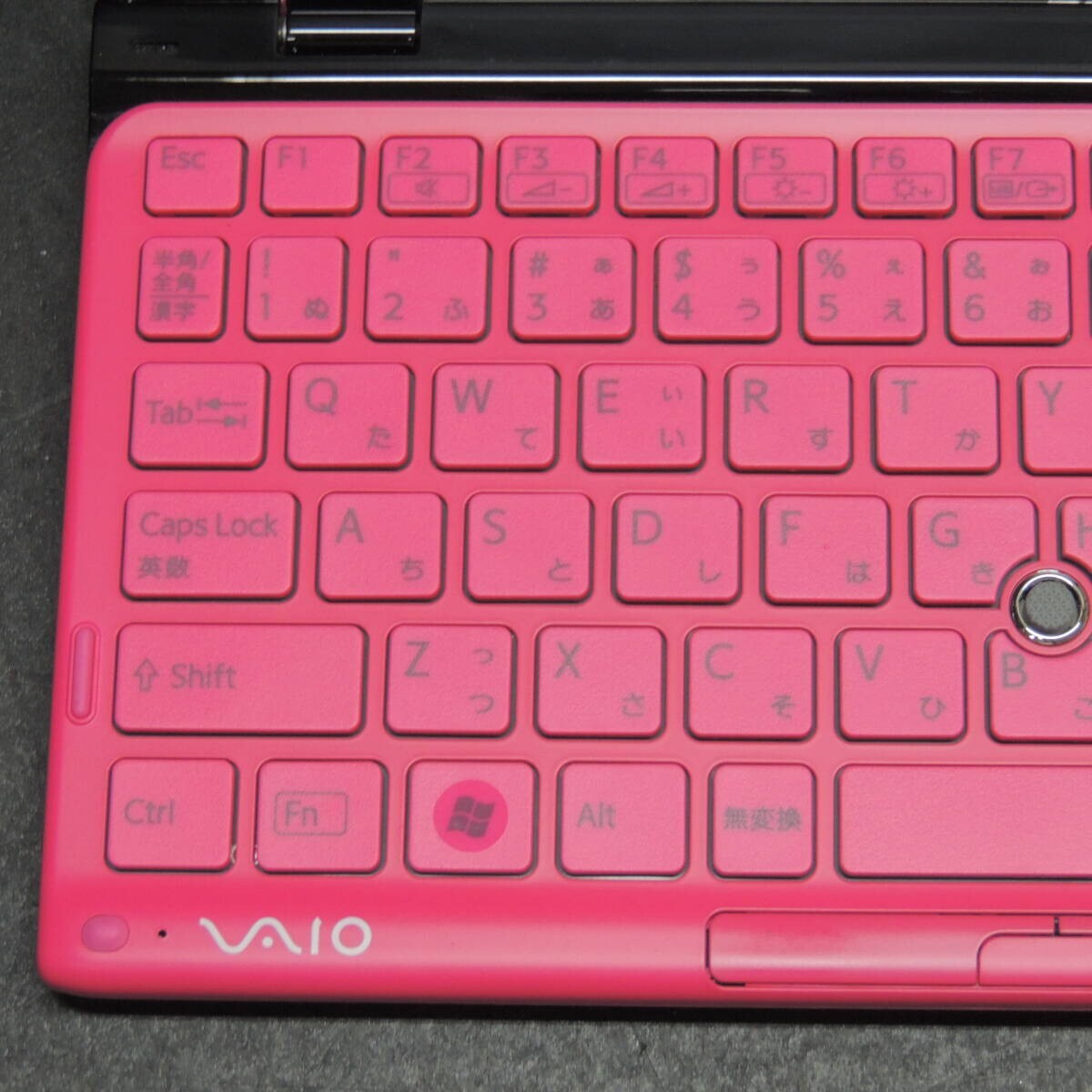 新品同様SONY VAIO P VPCP119KJ Z530 SSD64GB 白 新品同様SONY VAIO P VPCP119KJ Z530 SSD64GB 白 SONY VAIO P