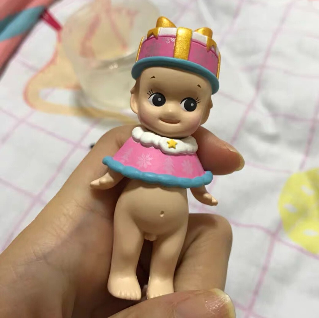 Pink Gift Box - Authentic Sonny Angel Christmas Series Mini