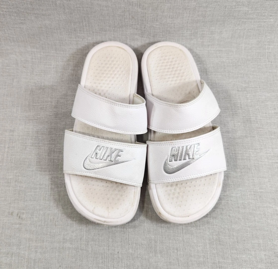 Women's nike cheap benassi duo