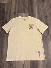 Nike Mens Sportswear T-Shirt Graphic Print Yellow Sz Medium