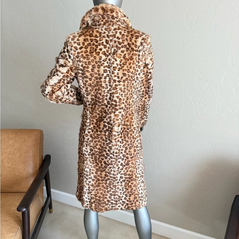 Abrigo Siena Studio Vintage Estampado Leopardo en Piel de Conejo Genuina Foto 3 de 4