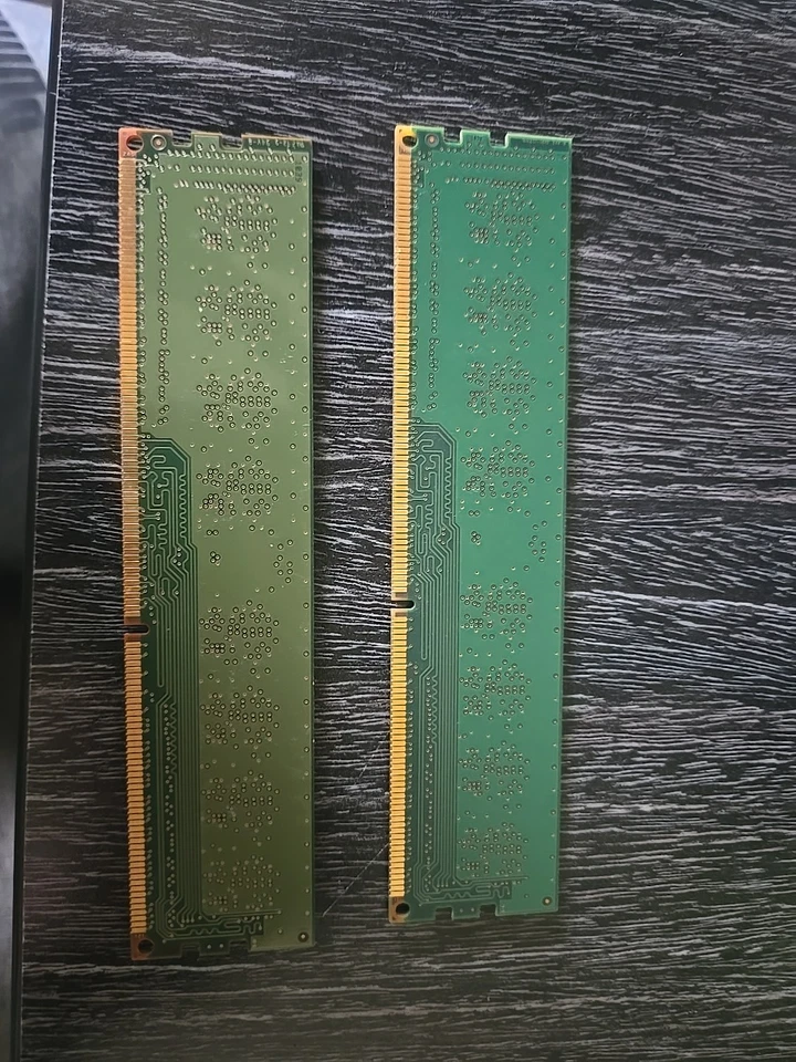 2x Samsung 1 GB RAM 1Rx8 PC3-10600U M378B2873FHO-CH9  Tested Working - Image 2 of 2