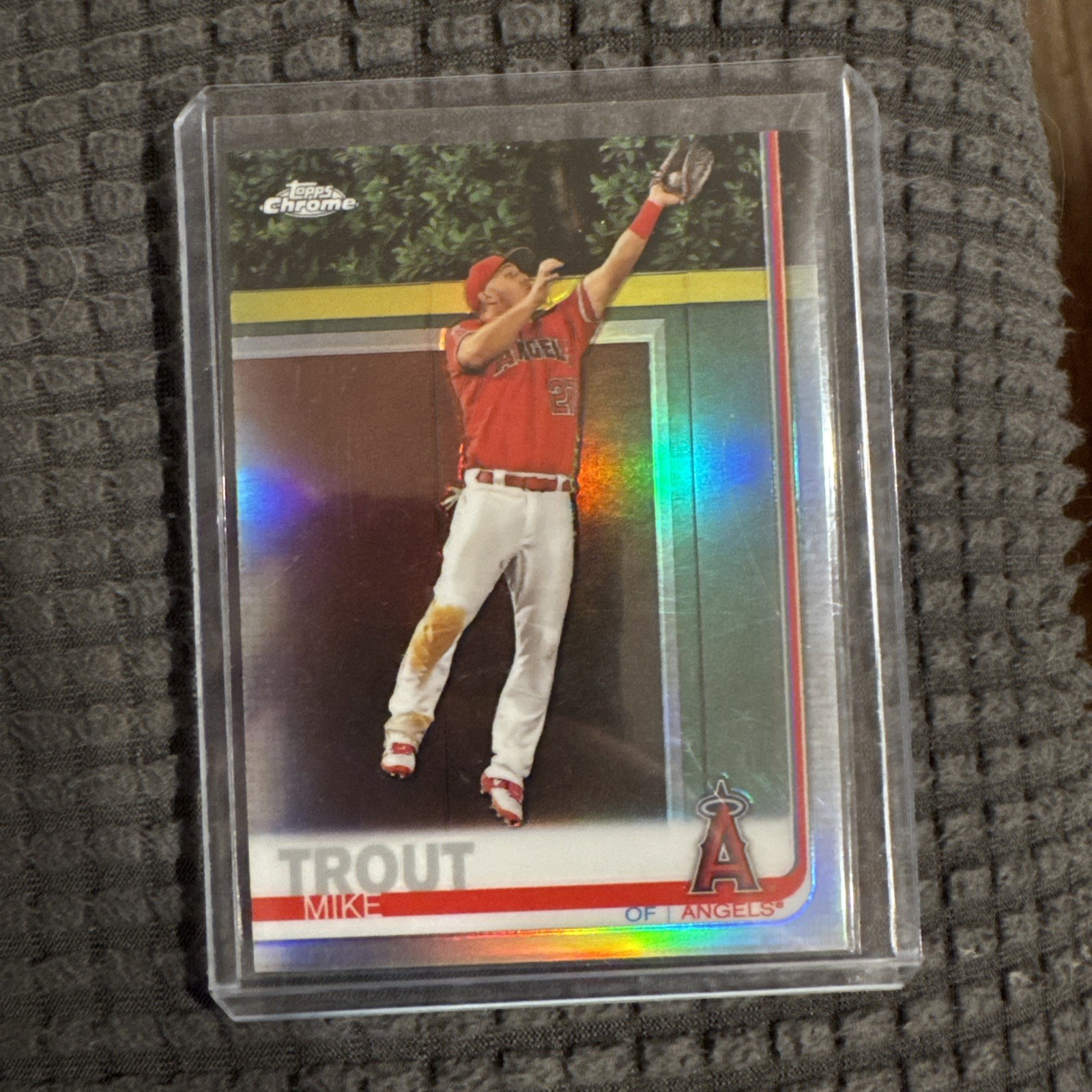 2019 Topps Chrome Mike Trout REFRACTOR # 200