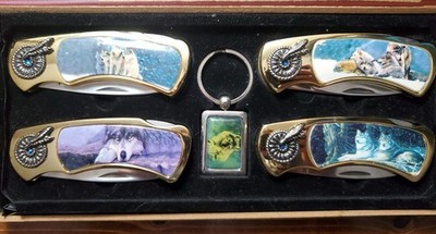 Wildlife Collection 4-Folding Wolf Knives