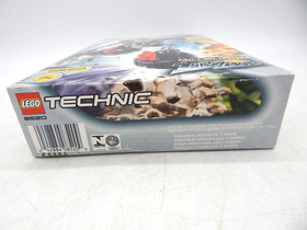 Vintage 1999 LEGO Technic 8520 Throwbots Millennia Motorcycle Slizers Sealed