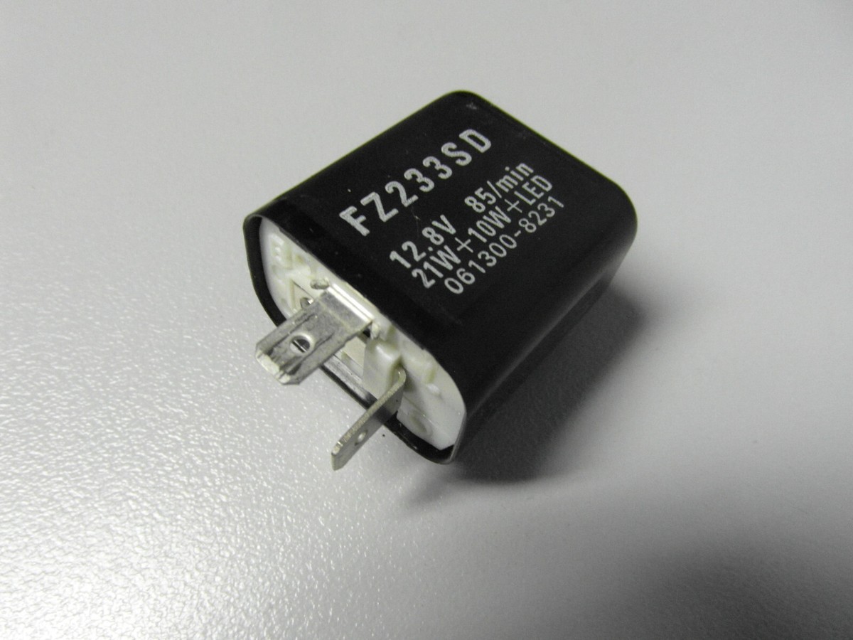皿 Z1000 コントロールリレー 27002-0007 カワサキ 純正 中古