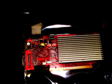 ATI RADEON HD5450 512 MB DDR3 VGA/DVI/HDMI PCI-EXPRESS VIDEO CARD