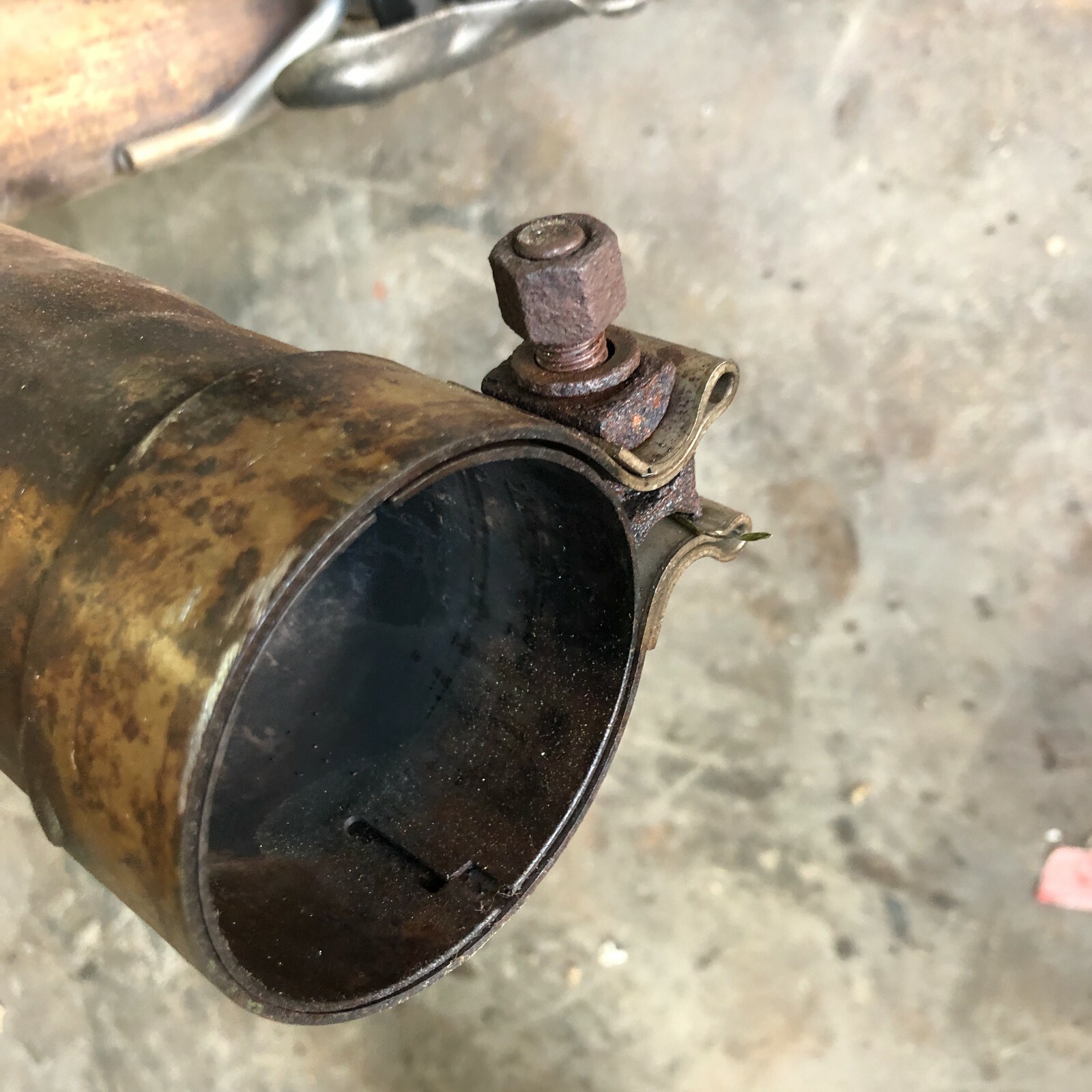 2014 - 2017 Maserati Ghibli Exhaust Center Cross Pipe OEM