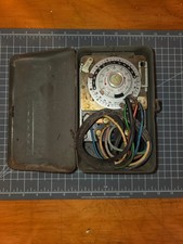 Vtg Paragon Electric Company Timer Model 8105-0 Hard Wiring