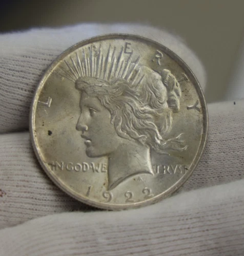 1922 US Peace Silver Dollar $1 Unc