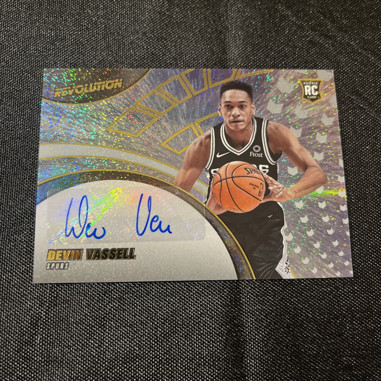 2020-21 Panini Revolution Rookie Auto Devin Vassell #RA-DV Auto