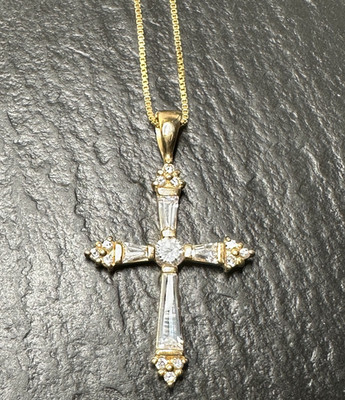 ROSS SIMONS GOLD VERMEIL STERLING & CZ CROSS PENDANT & 17.5'' CHAIN M672