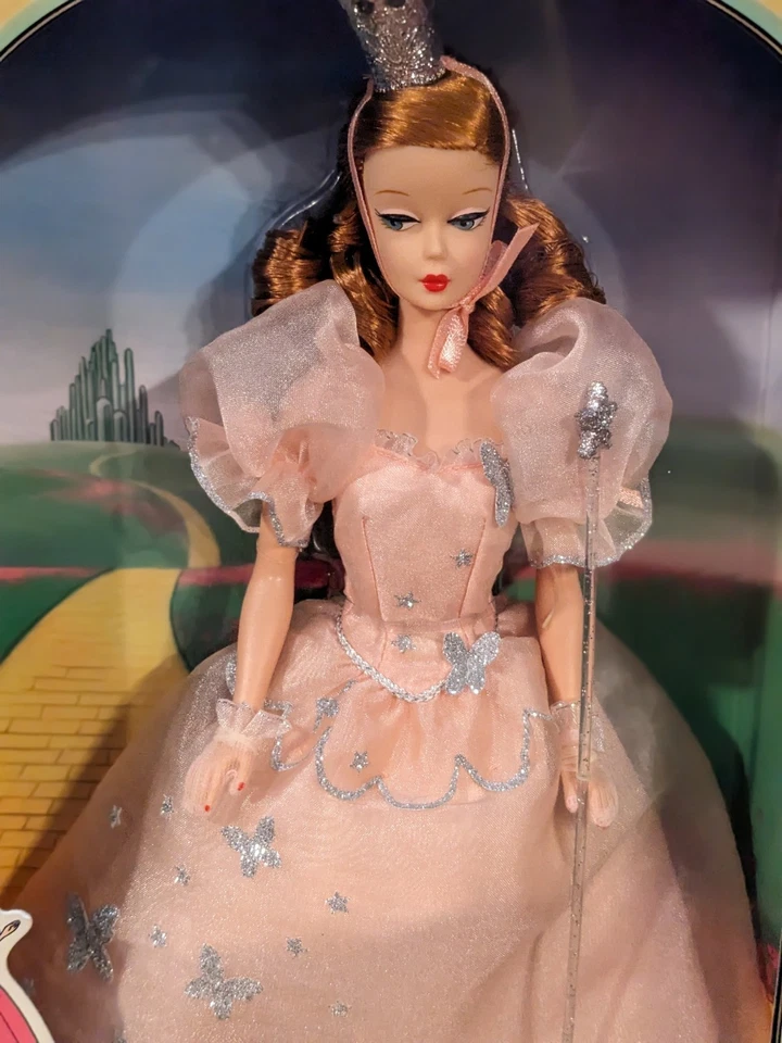 Barbie coleccionable The Wizard of Oz-Glinda “The Good Witch” Pink Label 2010 nueva en caja Foto 4 de 4